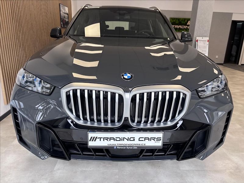 BMW X5 30D, Xdrive - fotka 2 z 32