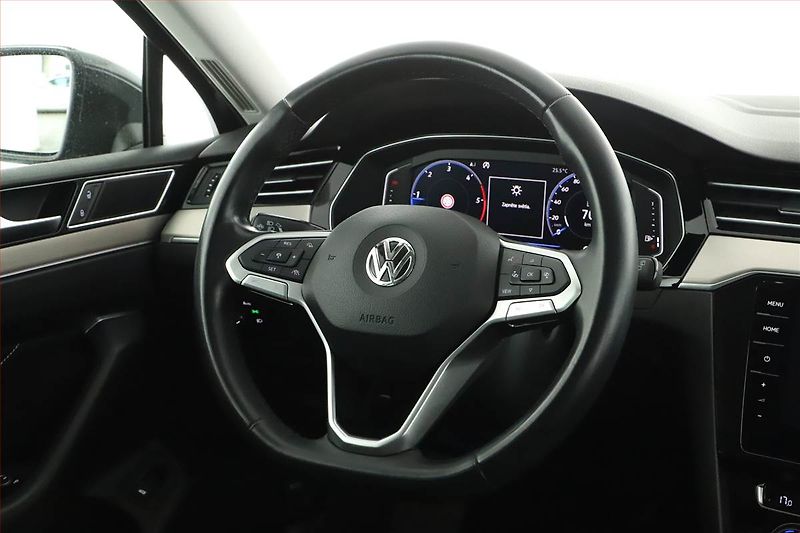 Škoda Kamiq (2025) 1.0 TSI, Drive - fotka 15 z 20