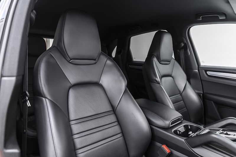 Porsche Cayenne S*Bose*18 sedadla*kůže - fotka 23 z 41