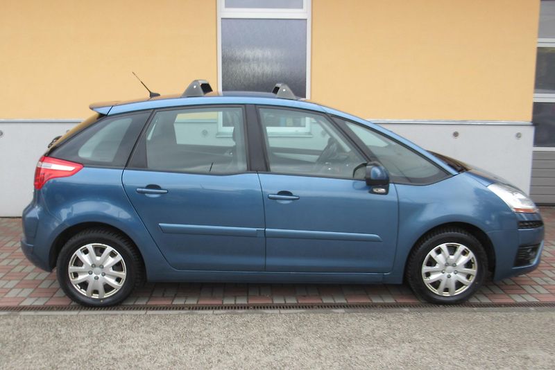 Citroën C4 Picasso 1.6 HDi AUT. KLIMA TAŽNÉ - fotka 3 z 21