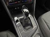 Volkswagen Tiguan 2,0 DSG DPH ACC NZTOP VC TAŽNÉ - náhled 29