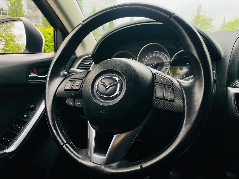Mazda CX-5 2.0i VÝHŘEV SENZORY TAŽNÉ 2WD  - fotka 24 z 46