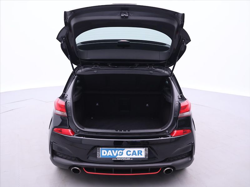 Hyundai i30 2,0 TGDI 202kW N Performance - fotka 9 z 30