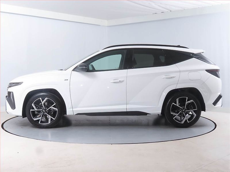Hyundai Tucson (2025) 1.6 T-GDI, N- Line, Navigace - fotka 3 z 16