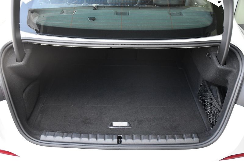 BMW Řada 2 218d M-SPORT 1M ČR - fotka 37 z 40