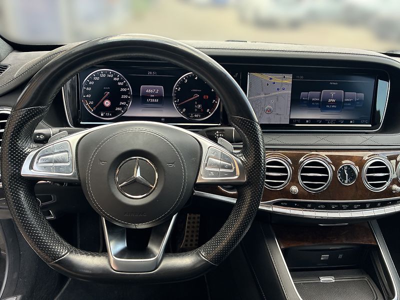 Mercedes-Benz Třídy S 500 4MATIC L AMG Style - fotka 11 z 18