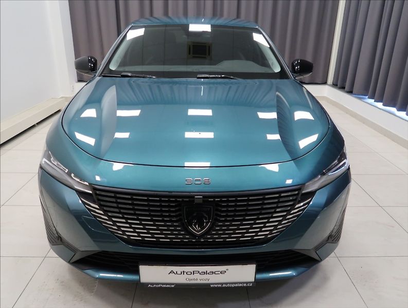 Peugeot 308 1,2 PT AT ALLURE NAVI KAMERA - fotka 2 z 29