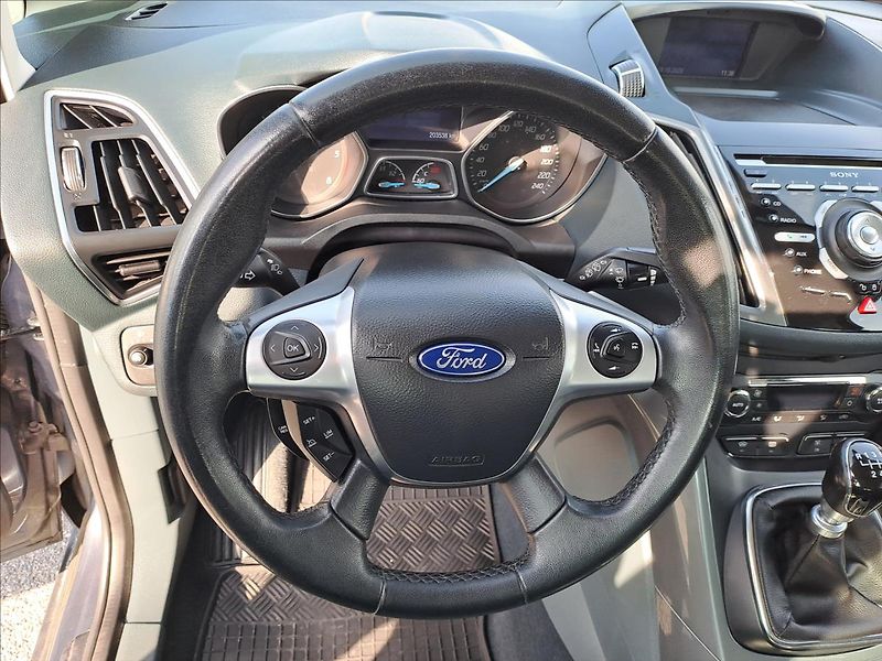 Ford C-MAX 2,0 TDCI - fotka 11 z 17