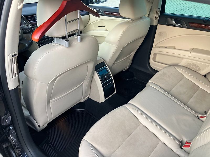 Škoda Superb (2013) 2.0TDI 125kW DSG ELEGANCE + - fotka 21 z 34