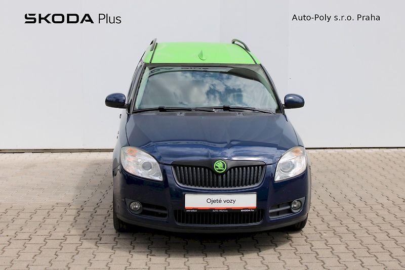 Škoda Roomster (2009) 1.4 16V 63 kW Style - fotka 4 z 20