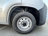 Peugeot Boxer (2025) 3300 L2H2  2,2 BlueHDi MAN6 - náhled 13
