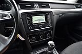 Škoda Superb 1.6 TDi 6st,KLIMA,NAVI,PDC,ALU - náhled 16