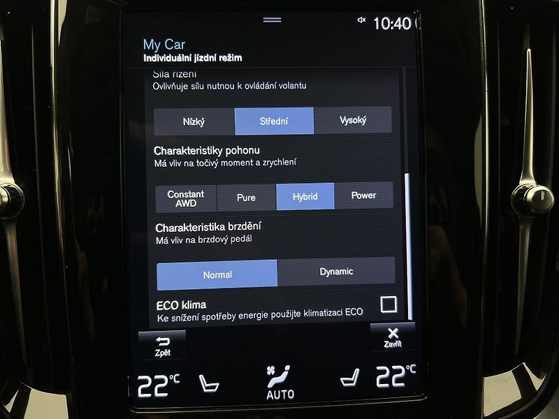 Volvo V60 T6 MOMENTUM RECHARGE AUT - fotka 35 z 44