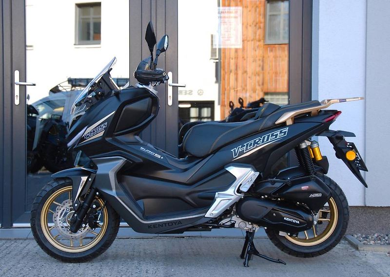 Kentoya (2026) V-Cross 125 4T - fotka 5 z 25
