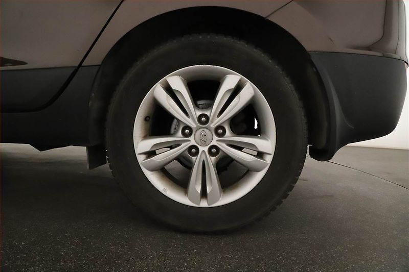 Hyundai ix35 (2013) 1.7 CRDi, Navi, Tempomat - fotka 11 z 17