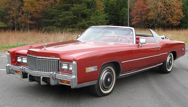 Základem rekordního automobilu se stal Cadillac Eldorado modelového roku 1976. Původní vůz byl proti výsledné třicetimetrové limuzíně téměř drobečkem., zdroj: IFCAR / Wikimedia Commons, public domain.