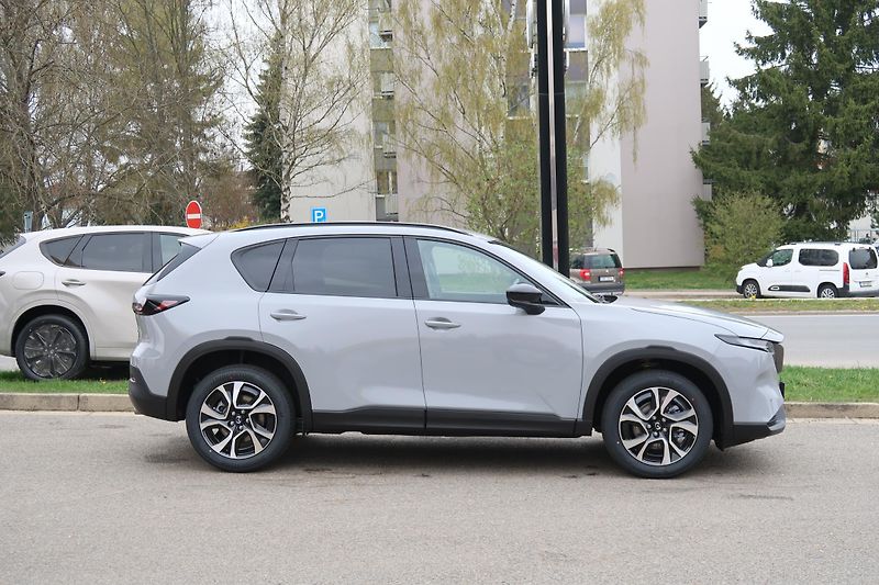 Mazda CX-5 (2026) 2,5 G141 AT Centre-Line - fotka 4 z 26