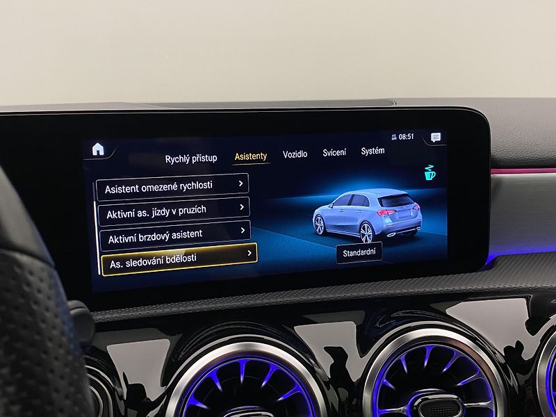 Mercedes-Benz Třídy A A200 AMG 120kW AUT - fotka 46 z 51