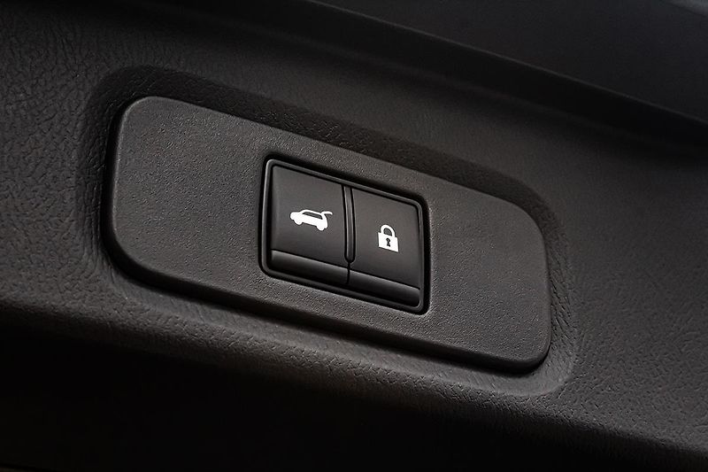 Nissan Qashqai (2026) 1,3 DIG-T X-TRONIC  TEKNA - fotka 8 z 20