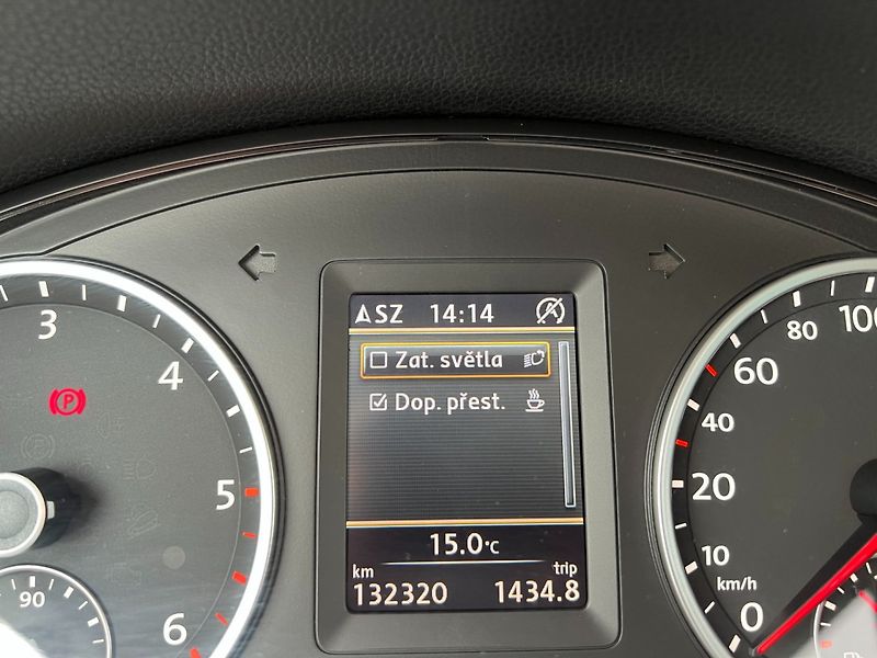 Volkswagen Tiguan (2012) 2.0TDi 103Kw SPORT 4Motion - fotka 27 z 41