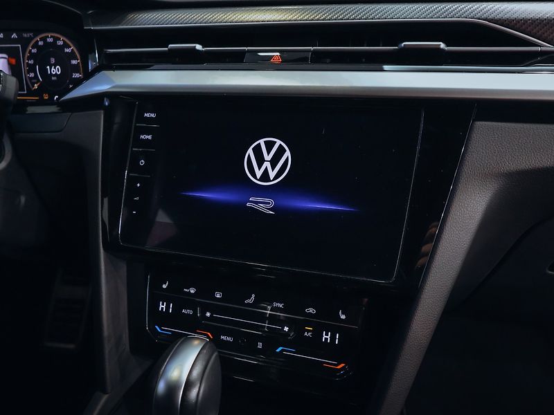 Volkswagen Arteon Shooting Brake R-Line 4Motion 2.0 TDI - fotka 21 z 32