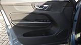 Volvo XC60 D4 Drive-E Momentum AWD - náhled 8
