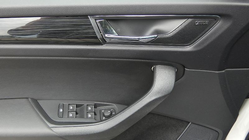 Škoda Kodiaq 140 kW Style 4x4xDSG - fotka 9 z 24
