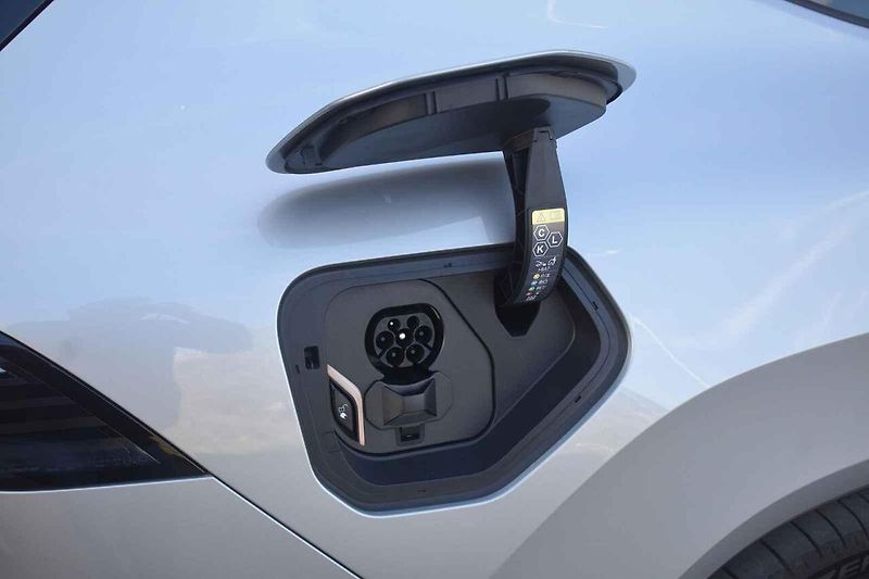 BMW iX3 je rozhodně dostatečně velký rodinný elektromobil.