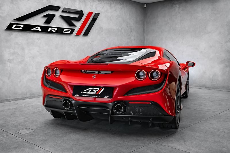 Ferrari Ostatní CZ*Karbon*TOP - fotka 6 z 32