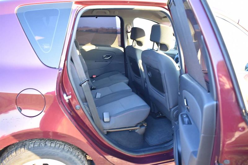 Renault Scénic 1,2 Tce PARIS,NAV,TZ,AKCE! - fotka 15 z 17