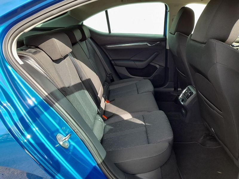 Škoda Octavia Style Plus, Klima paket+As.jíz - fotka 20 z 20