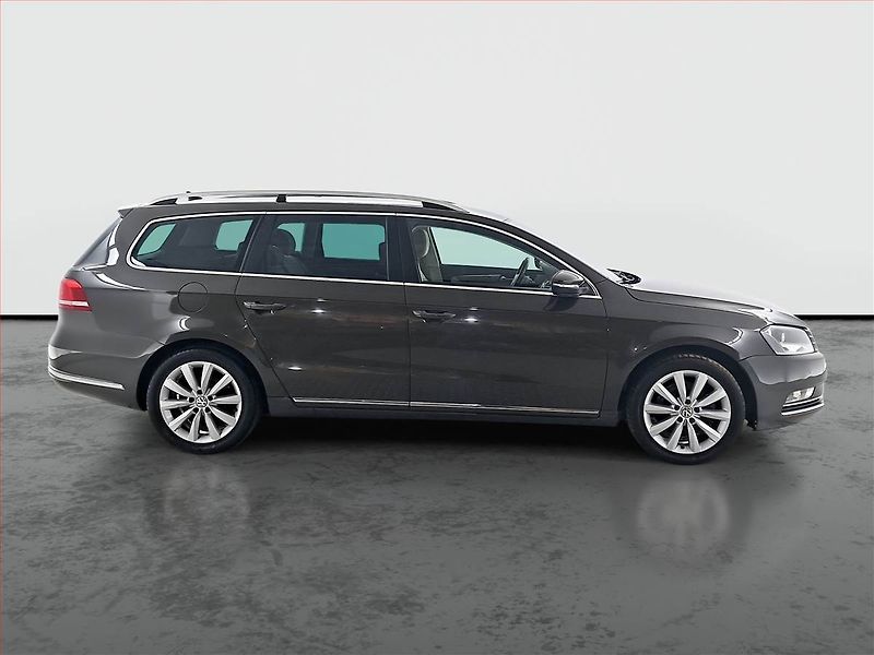 Volkswagen Passat (2013) 1.4 TSI, Park. senzory - fotka 6 z 19