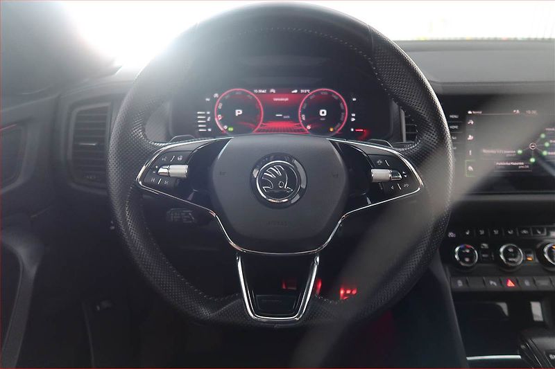 Škoda Kodiaq (2023) 2.0 TDI - fotka 16 z 19