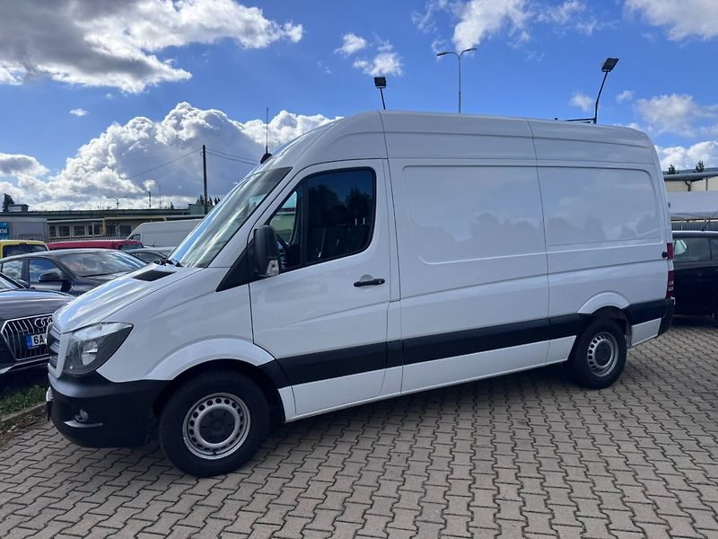 Mercedes-Benz Sprinter (2017) L2H2 2,2 CDI 120KW TAŽNÉ 1 MAJ - fotka 2 z 49