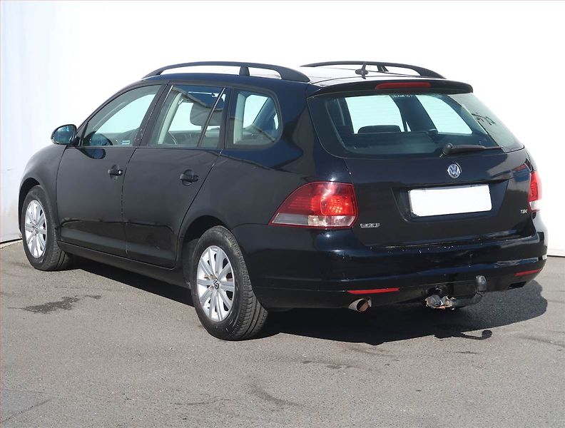 Volkswagen Golf (2011) 1.6 TDI, Serv.kniha, po STK - fotka 4 z 15