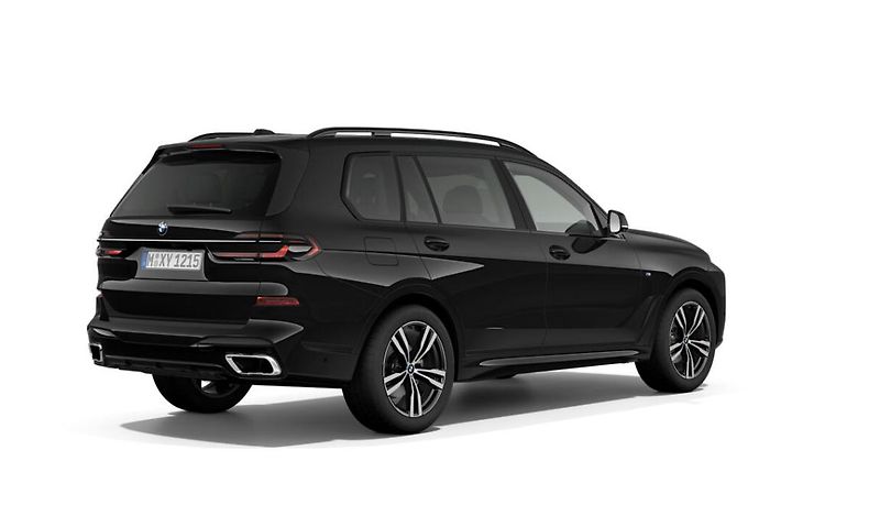 BMW X7 xDrive40d - fotka 2 z 4