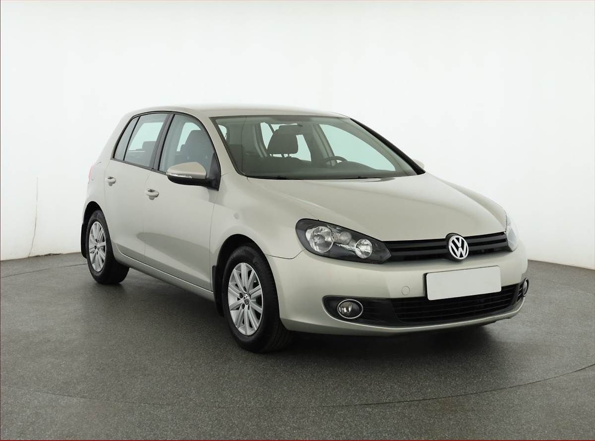 Volkswagen Golf 1.2 TSI, ČR,1.maj, Serv.kniha
