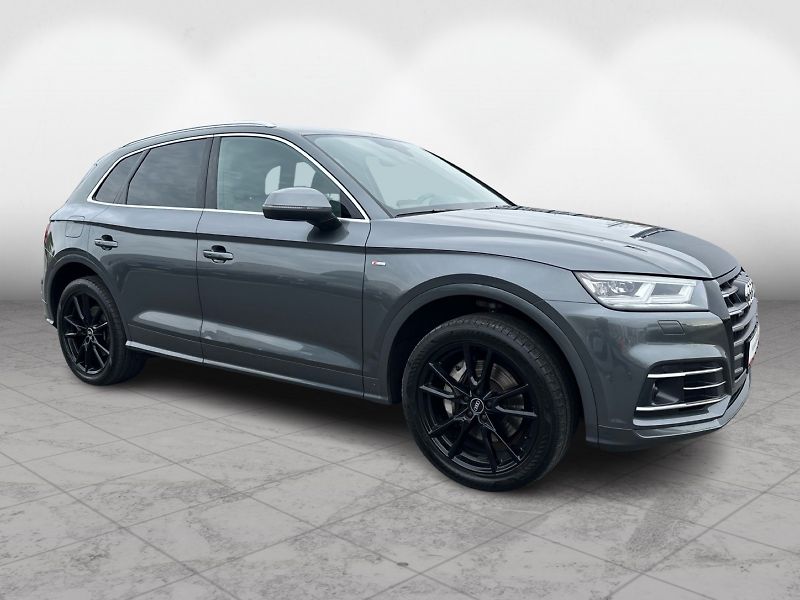 Audi Q5 4x4 PHEV 270kW SoH:87,8% - fotka 8 z 24