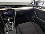 Volkswagen Passat (2018) 2.0 TDI, Automat, Navi - náhled 8