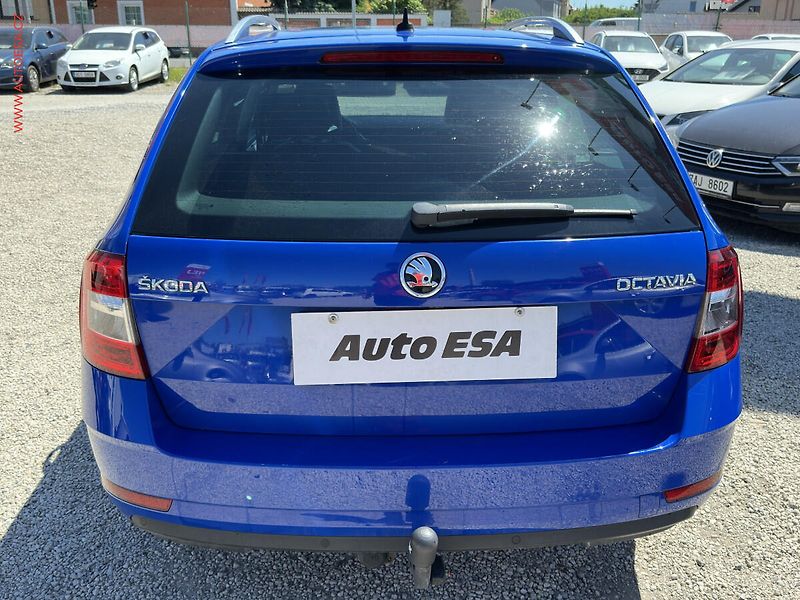 Škoda Octavia (2018) 1.6 TDi, AT, navi, autoAC - fotka 5 z 19