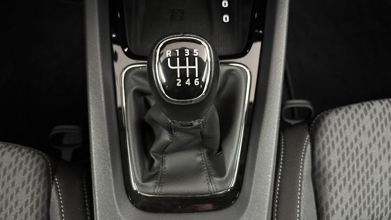 Škoda Octavia 1.5 TSI Style - fotka 24 z 27