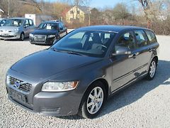 Volvo V50 1.6 HDI - fotografie inzerátu