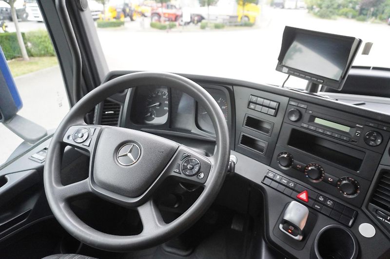 Mercedes-Benz Actros (2020) 1833 / Curtainsider 18 EPAL - fotka 15 z 19