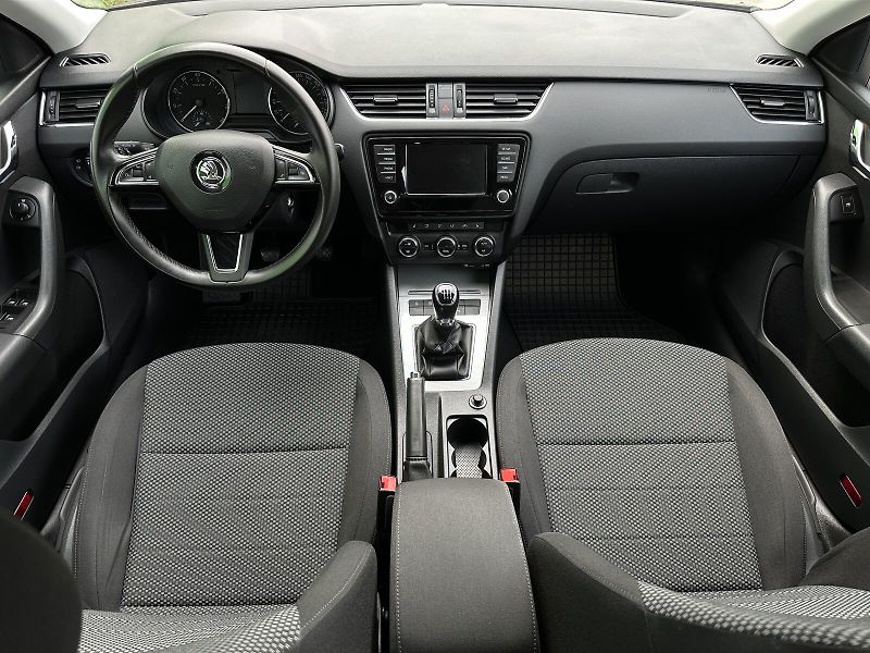 Škoda Octavia 1.4TSi 150PS PDC P/Z 2Z.Climat - fotka 32 z 37