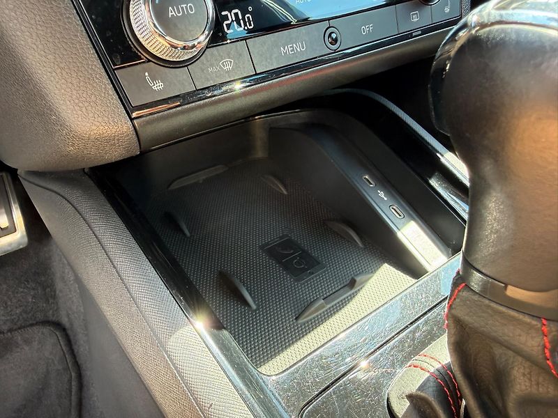 Škoda Scala Monte Carlo 1.5 TSI 110kw DSG - fotka 18 z 26