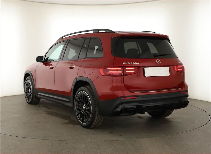 Mercedes-Benz GLB (2026) 200 d 4MATIC - fotka 4 z 29