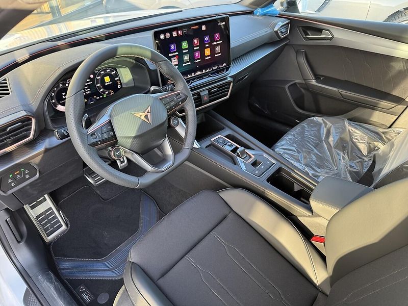 Cupra Leon (2026) 1.5eTSI 110kW DSG - fotka 4 z 12
