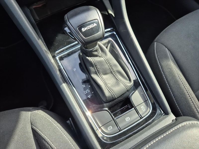 Škoda Karoq 2,0 TDi - fotka 14 z 16