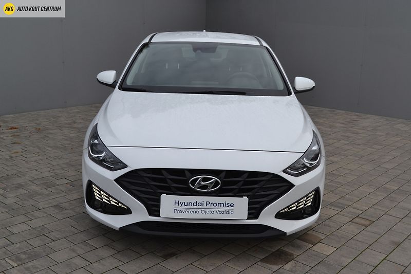 Hyundai i30 22 HB 1,5I MT START PLUS - fotka 44 z 45