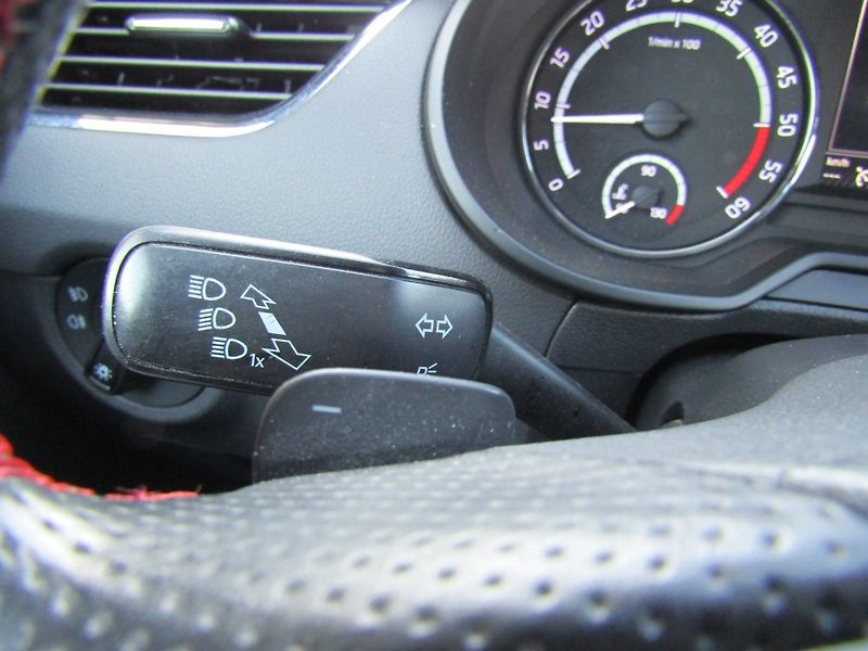 Škoda Octavia (2016) RS 2.0 TDI DSG 4X4 - fotka 33 z 44